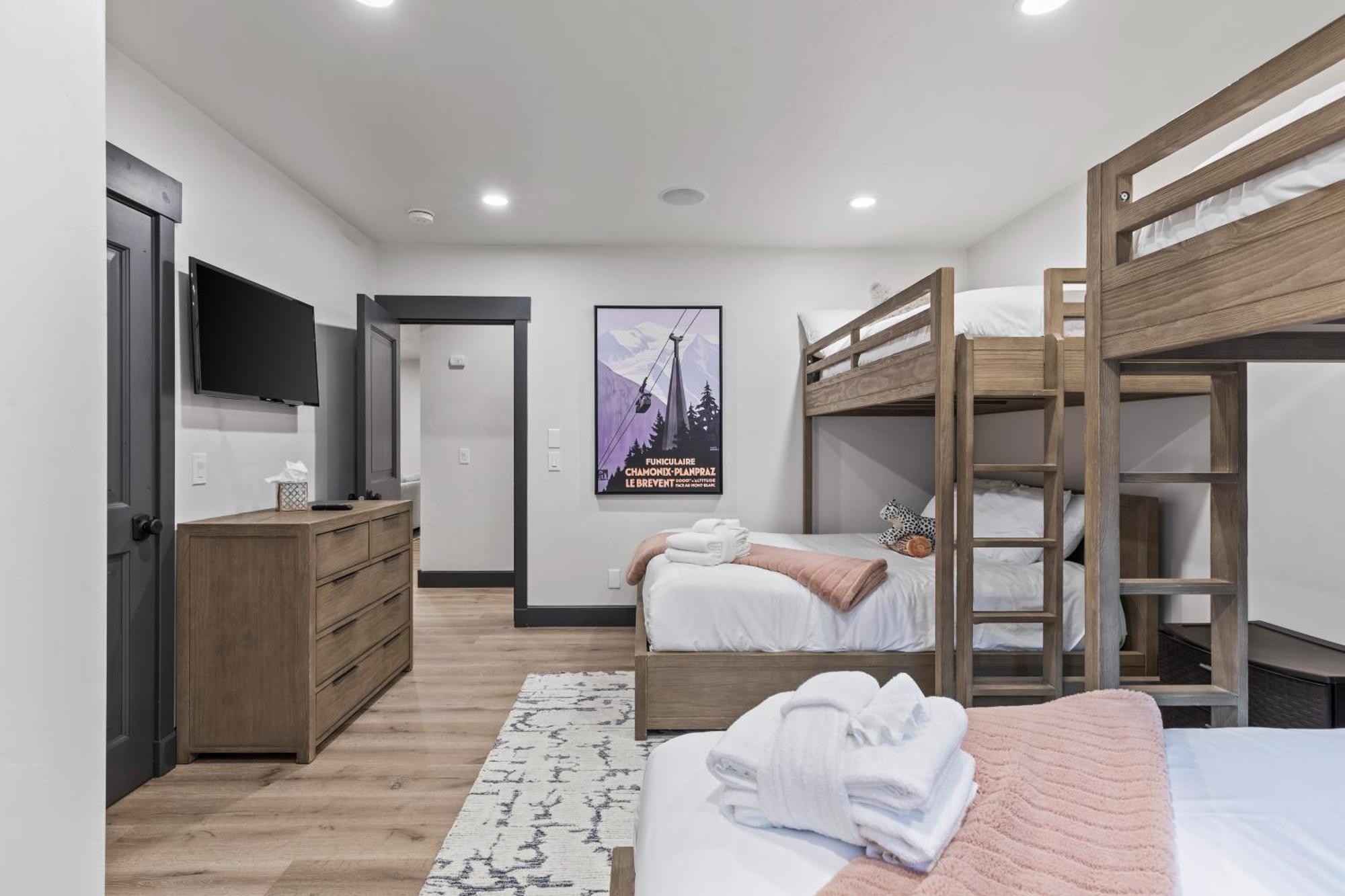 909 Park Ave Home 帕克城 外观 照片
